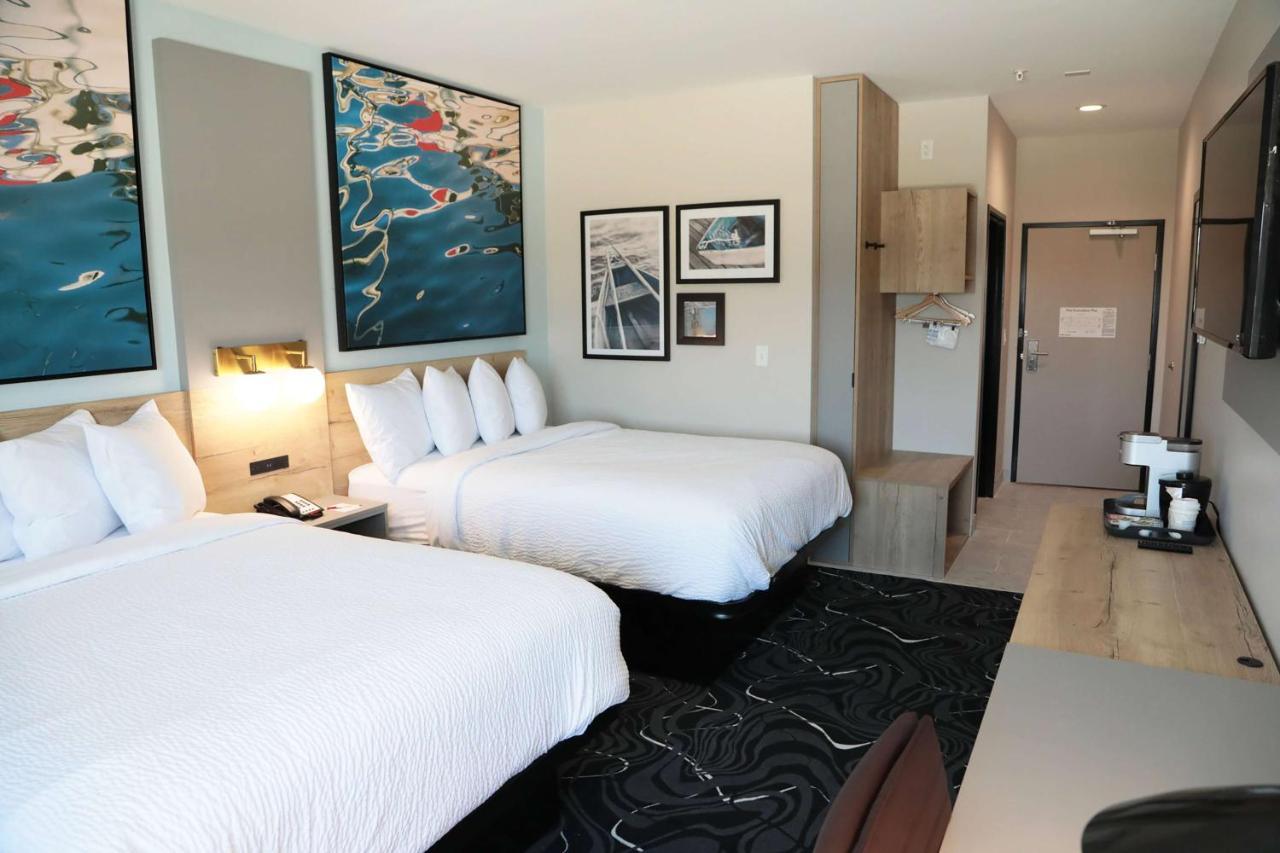 ホテル The Elm, A Ramada By Wyndham Little Elm エクステリア 写真